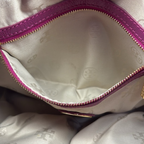 ✨Tory Burch Amanda Leather Tote Bag – Rare Purple – Large Shoulder Tote✨ - Picture 16 of 16